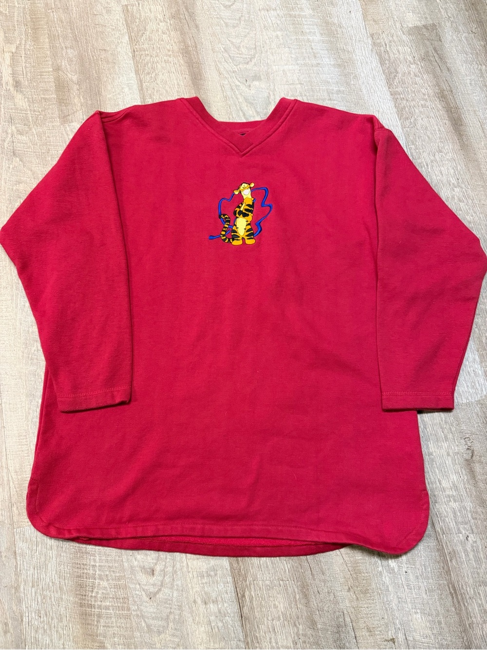 Vintage Disney Red Long-Sleeve sweatshirt with Tigger Graphic